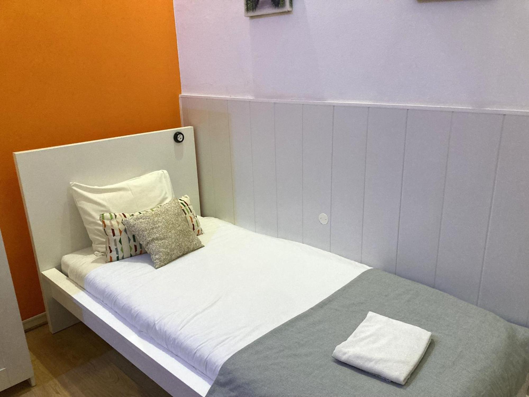 Lisbon T2 Apartment In Typical Villa In Sapadores ลิสบอน ภายนอก รูปภาพ